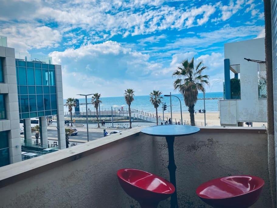 Entire Apartment Facing The Sea Tel Aviv Luaran gambar